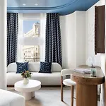 One Shot Puerta Ruzafa Valencia