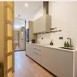 Mestalla Flats & Rut Apartment *