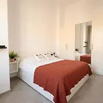 Апартаменты Across From The Turia Modern Валенсия