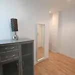 Florit Flats - The Jardines Del Turia Apartment