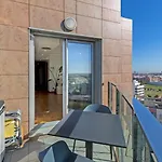 Διαμέρισμα Guestready - Modern Flat With Terrace In