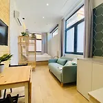 Florit Flats - The Cabanyal & Port *