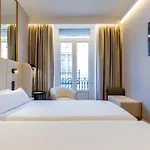 Petit Palace Plaza De La Reina فندق فالنسيا