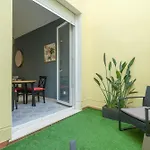 Chic & Comfortable Apartment, Private Terrace 4* Valensiya