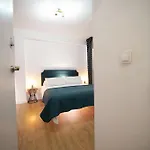 Pansiyon Casa Ross En Ruzafa Valensiya