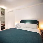 Casa Ross En Ruzafa * Valensiya