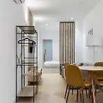 Vlc Host - San Jacinto Apartman Valencia