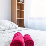 Yecla Flat By Invalencia * Valenza