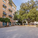 Guillem Jafer - Roig Arena 公寓