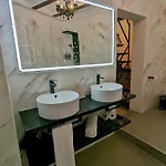 Hotel Catalina 3*