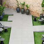 Hotel Blanq Gran Via 4*