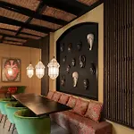 Blanq Gran Via Hotel