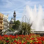 Singularstays Plaza Redonda
