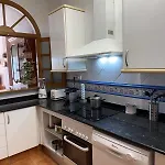 Con Gran Terraza Frente Al Mar Playa *