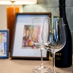 02 - Les Artes Apartment *