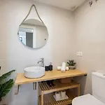Estudio Con Altillo En Malilla Cerca De La Fe アパート *