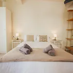 Ruzafa Market 1d * Valencia