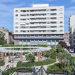 2 Bedroom Historical Center