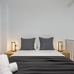 Estudio Con Altillo En Malilla Cerca De La Fe