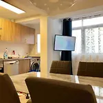 Apartment Near The And The Of Sciences *