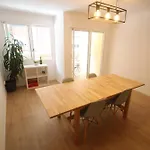 Ross - Flat With The Amenities