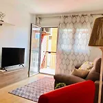 Cerca De Playa Y Ciudad De Ciencias *