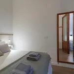 Prime Location, Bright & Cozy *