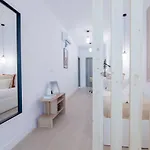 Nomad Viveros 01 * Валенсия