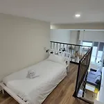 Apartment Ciudad Bajo Diseno Industrial Hasta 6, Wifi Gratis Valencia