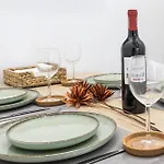 Modern & Stylish Close To The *