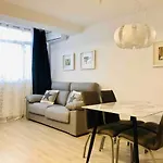 Apartment Near The And The Of Sciences