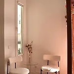 Stylish & Cozy Flat In Heart Of Eixample, *