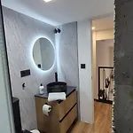 Ciudad Bajo Diseno Industrial Hasta 6, Wifi Gratis