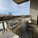 Bright Spacious Luxury Appartement