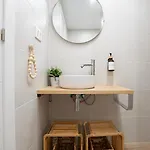 Апартаменты Loft M11 - Ground & Arena Connected