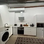 Centro 2 Apartamento *