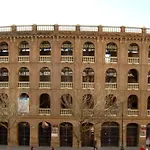 Ross - Flat With The Amenities Valencia