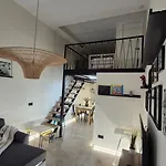 Ciudad Bajo Diseno Industrial Hasta 6, Wifi Gratis Apartman *