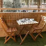 Motus Disruptive Aparthotel 4*