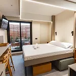 Motus Disruptive Aparthotel