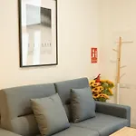 Valentia Modern And Comfortable Beachside Style Apartamento *