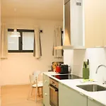 Valentia Modern And Comfortable Beachside Style Apartamento *
