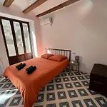 Na Jordana Flat *