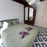 Na Jordana Flat *