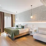 Melia Plaza