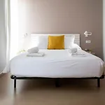 Adarve Flats Apartment *