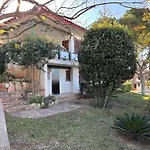 Mediterranean House In Holiday home *