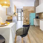 Travel Habitat Mediterranean Lofts Apartment