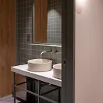 The House Mercado ホステル *