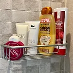 Privada Con Bano En Un Moderno Y Centrico Atico En Ciutat Vella